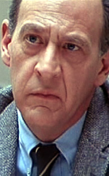 Earl Boen